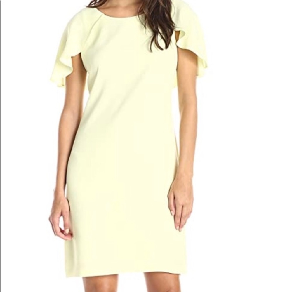 Jessica Simpson Gorgeous yellow Cape dress
